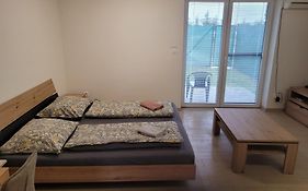 Apartman Neva Galanta
