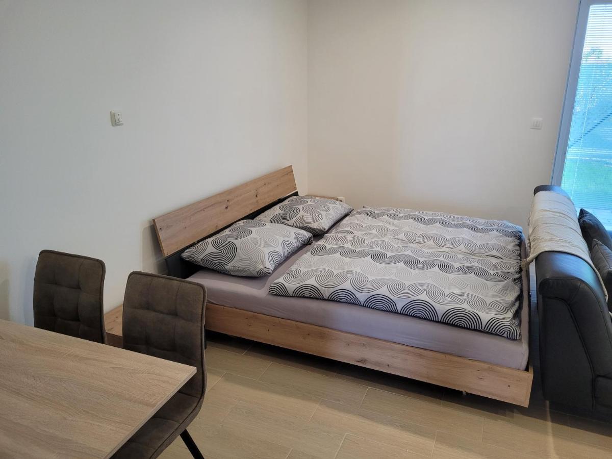 Apartman Neva Galanta Exteriér fotografie